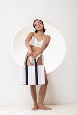 Load image into Gallery viewer, DHOOP CHAON TOTE BAG
