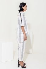 Load image into Gallery viewer, DHOOP CHAON SHIRT
