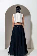 Load image into Gallery viewer, DHOOP CHAON LAPEL COLLAR JACKET
