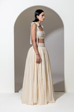 Load image into Gallery viewer, IVORY ORGANZA SKIRT
