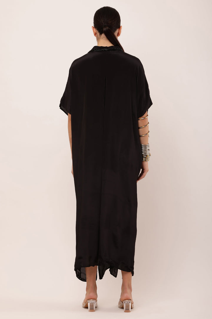 BLACK PLEATED DRESS