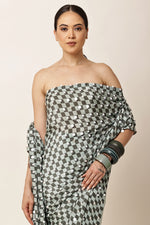 Load image into Gallery viewer, GREEN CHECK SAREE