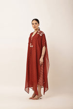 Load image into Gallery viewer, MAROON CAPE KAFTAN