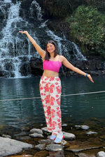 Load image into Gallery viewer, AAHANA KUMRA IN OUR PINK ROSE SET
