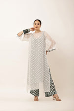 Load image into Gallery viewer, GREEN CHECK KURTA SET
