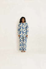 Load image into Gallery viewer, BLUE ROSE GATHERED SHIRT
