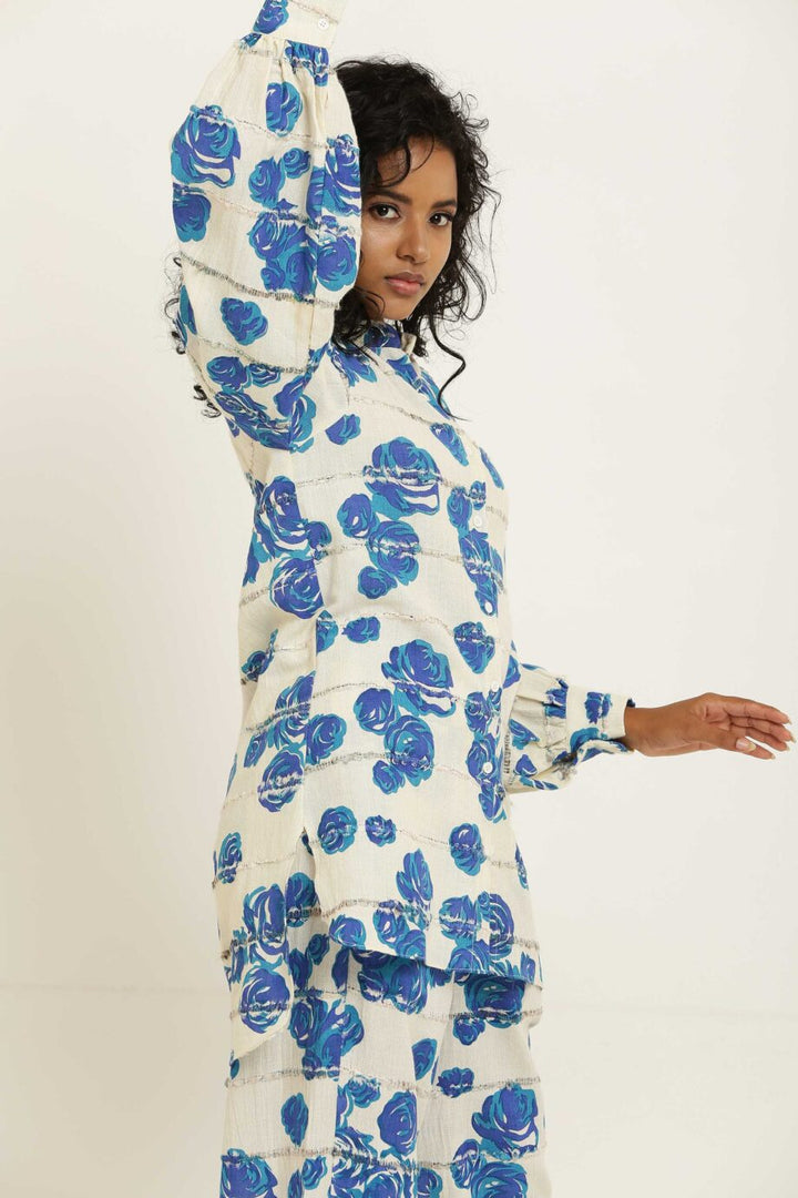 BLUE ROSE GATHERED SHIRT
