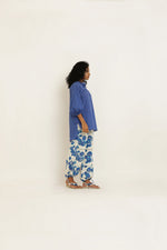 Load image into Gallery viewer, BLUE ROSE JOGGER PANTS
