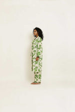 Load image into Gallery viewer, GREEN ROSE CAPE
