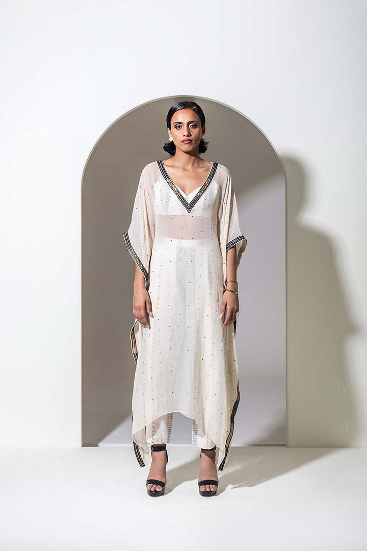 IVORY ORGANZA KAFTAN