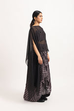 Load image into Gallery viewer, BLACK ORGANZA CAPE
