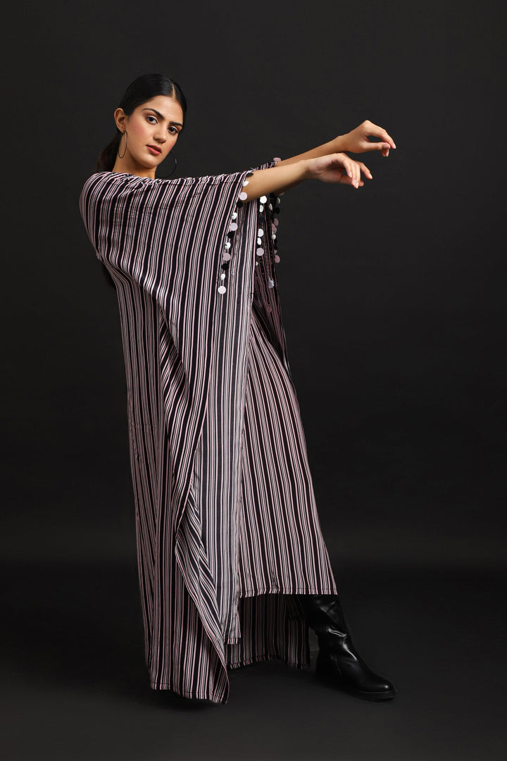 STRIPED EMROIDERED KAFTAN