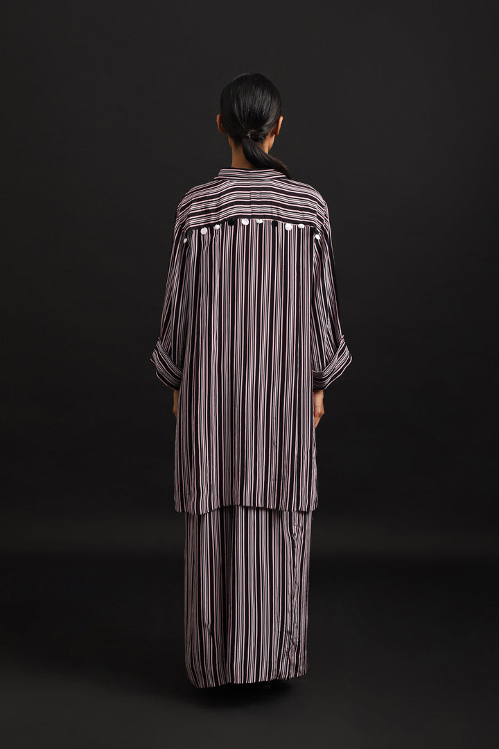 STRIPED PLEATED PANTS