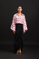 Load image into Gallery viewer, BLACK GATHERED SKIRT WITH POLKA SHIRT

