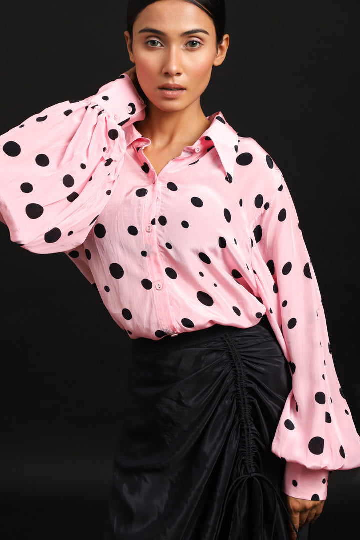 BLACK GATHERED SKIRT WITH POLKA SHIRT
